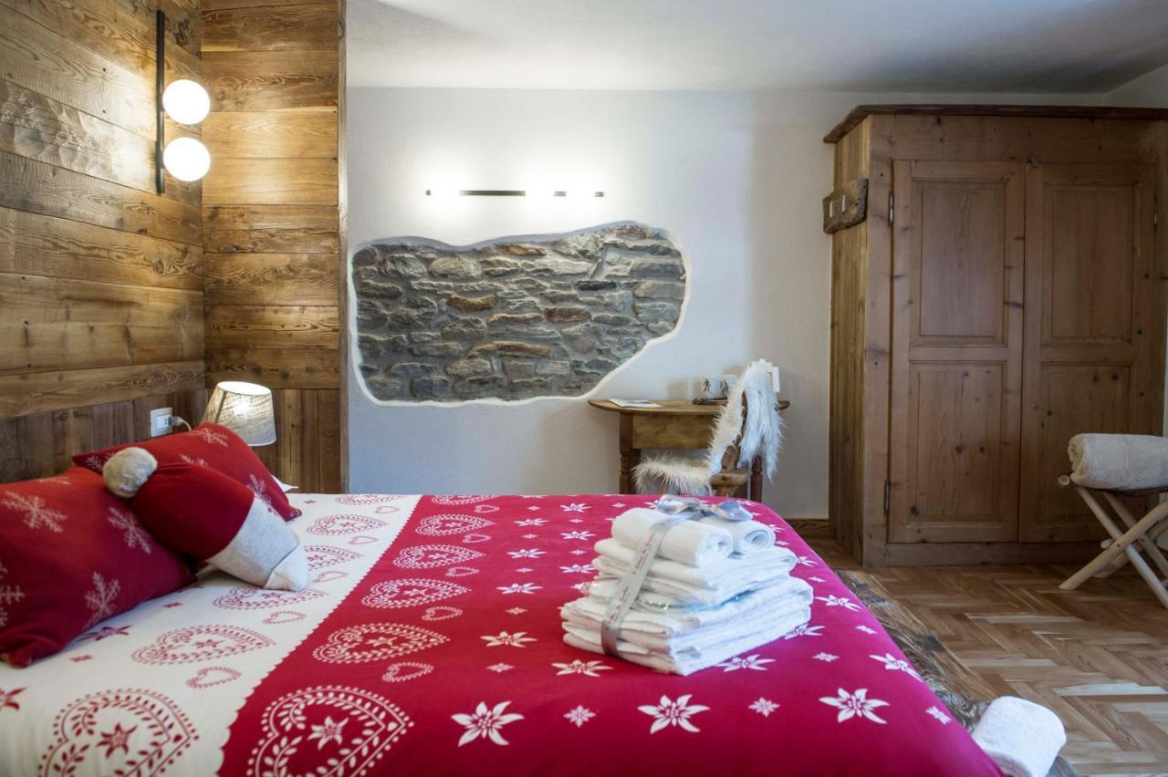 Le Relais Du Boucher Gaby Eksteriør billede