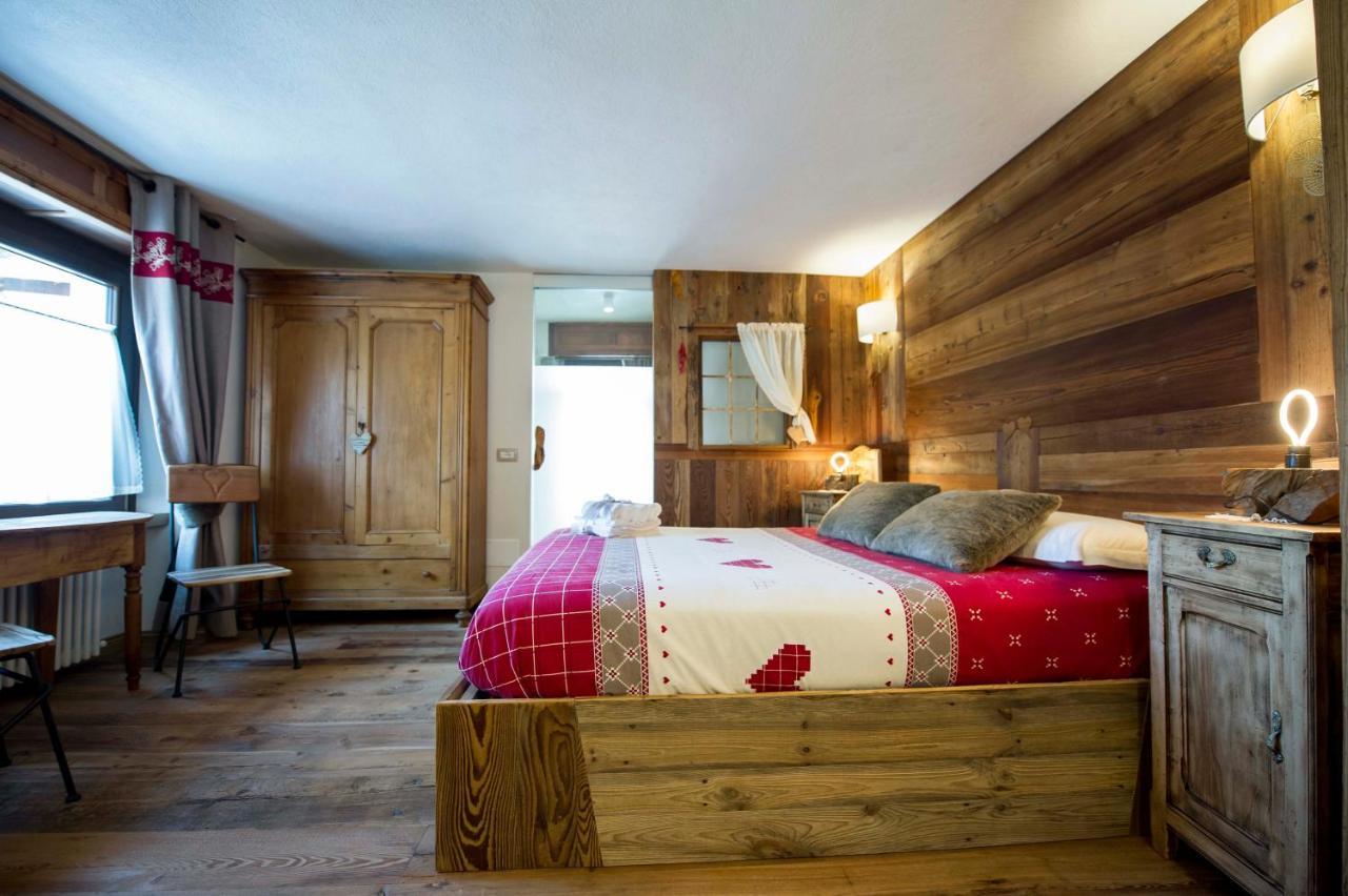Le Relais Du Boucher Gaby Eksteriør billede